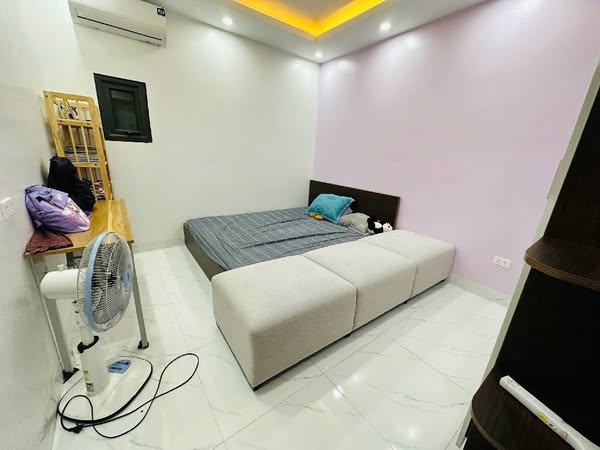 NHÀ MỚI NGUYÊN, FULL ĐỒ, 4 NGỦ, TIỆN ÍCH NGẬP TRÀN. GIA CHỦ CẦN GẢ GẤP - 4 TẦNG - SỔ HỒNG - Ở NGAY