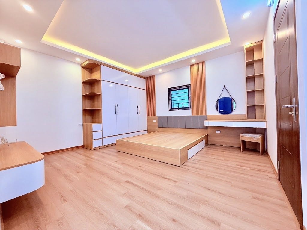SIÊU PHẨM PHỐ LỤA HÀ ĐÔNG - FULL NỘI THẤT - LÔ GÓC THOÁNH SÁNG - THANG MÁY VI VU
