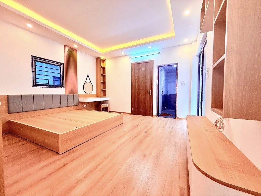 SIÊU PHẨM PHỐ LỤA HÀ ĐÔNG - FULL NỘI THẤT - LÔ GÓC THOÁNH SÁNG - THANG MÁY VI VU