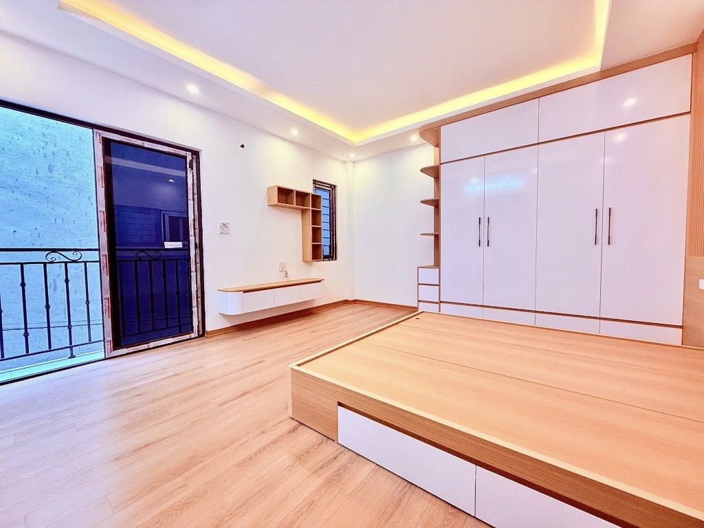 SIÊU PHẨM PHỐ LỤA HÀ ĐÔNG - FULL NỘI THẤT - LÔ GÓC THOÁNH SÁNG - THANG MÁY VI VU