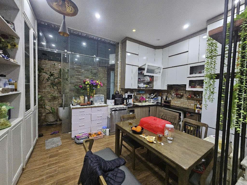 NHÀ ĐẸP - MỸ ĐÌNH, 45M2  TẦNG DÂN XÂY - Ô TÔ VÀO NHÀ - GIÁ CHỈ 7 tỷ