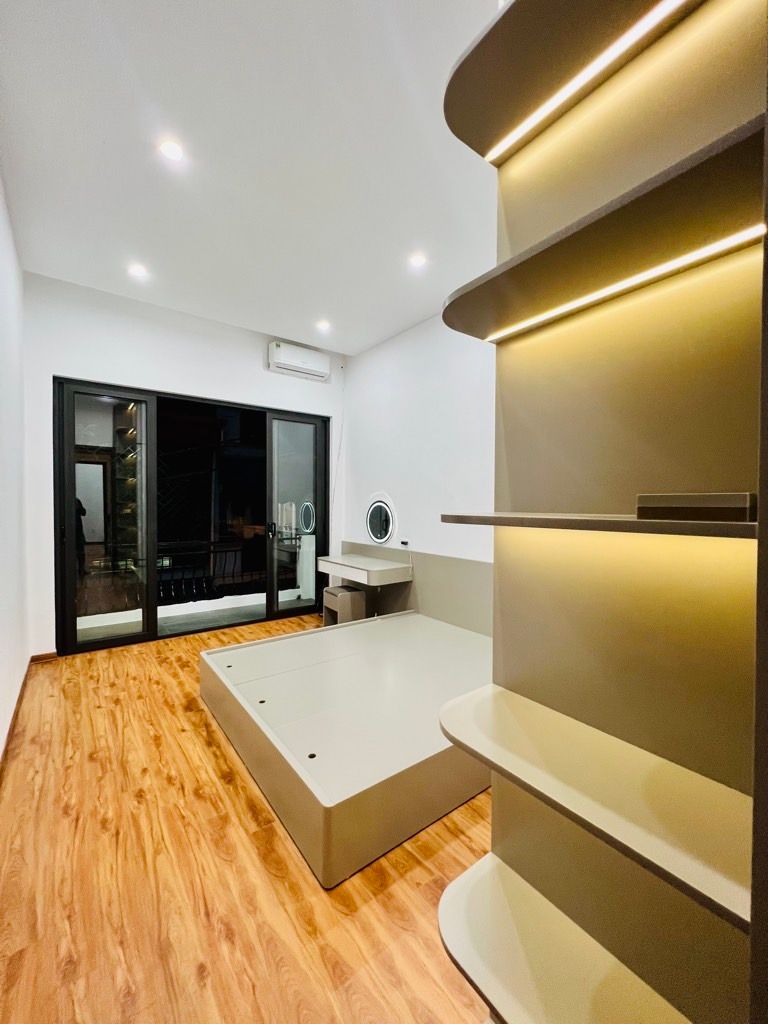 NGỌC HỒI LÔ GÓC- Ô TÔ TRÁNH - KINH DOANH ĐỈNH - TẶNG NỘI THẤT MỚI TINH