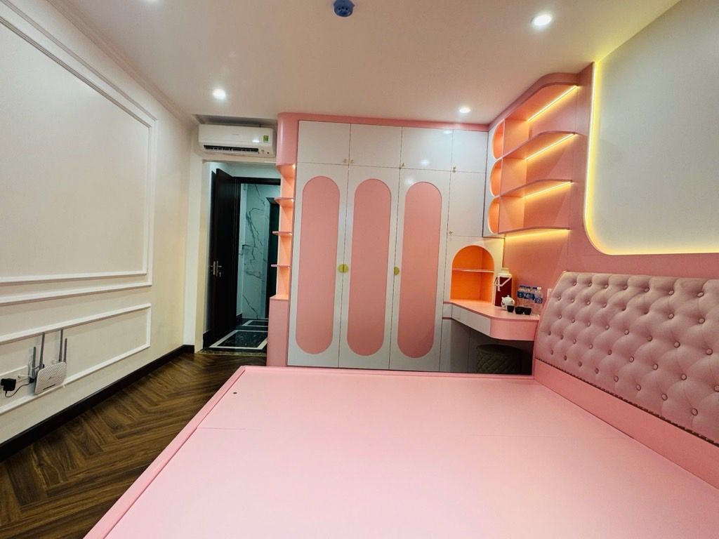 GIẢM LUÔN NỬA TỶ - NHÀ 6 TẦNG THANG MÁY - NỘI THẤT CỰC XỊN - VIEW HỒ LINH ĐÀM