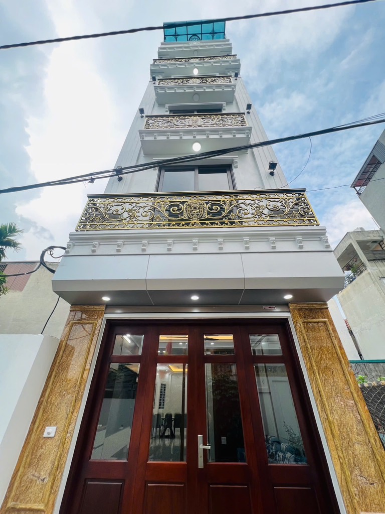 BÁN NHÀ CỔ NHUẾ -  Ô TÔ ĐỖ CỬA - 6 TẦNG THANG MÁY - DIỆN TÍCH 54M2 - LÔ GÓC 2 THOÁNG - KINH DOANH - THÔNG SÀN - ĐẲNG CẤP