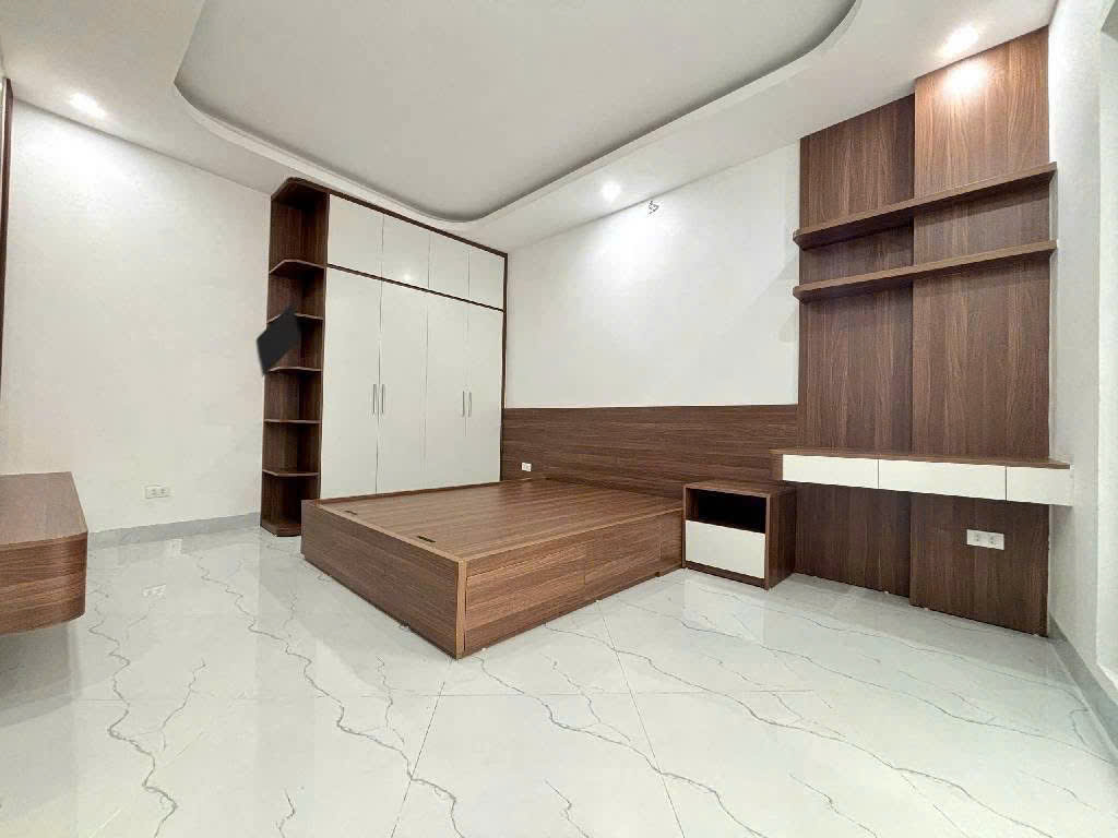 Bán nhà 5 tầng  xây mới trần phú, nội thất xịn sò, sát oto giá nhỉnh 7ty