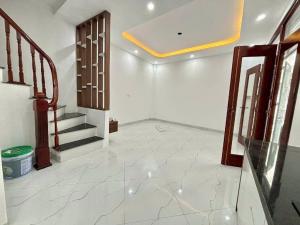 Bán nhà 5 tầng  xây mới trần phú, nội thất xịn sò, sát oto giá nhỉnh 7ty