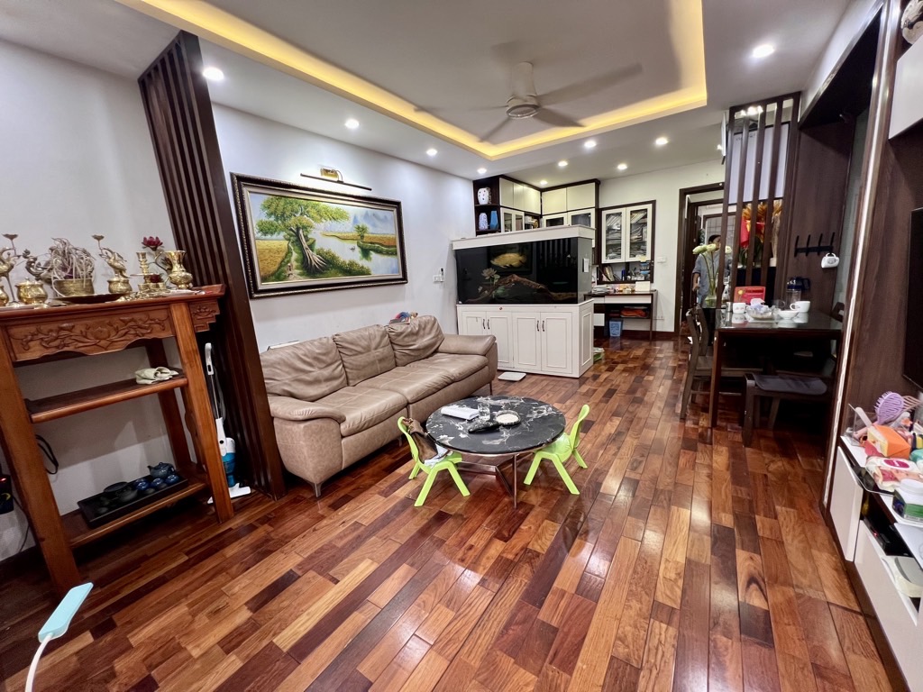 BÁN GẤP! Nhà Thịnh Hào 1 - 70 m² - Trung Tâm Đống Đa.