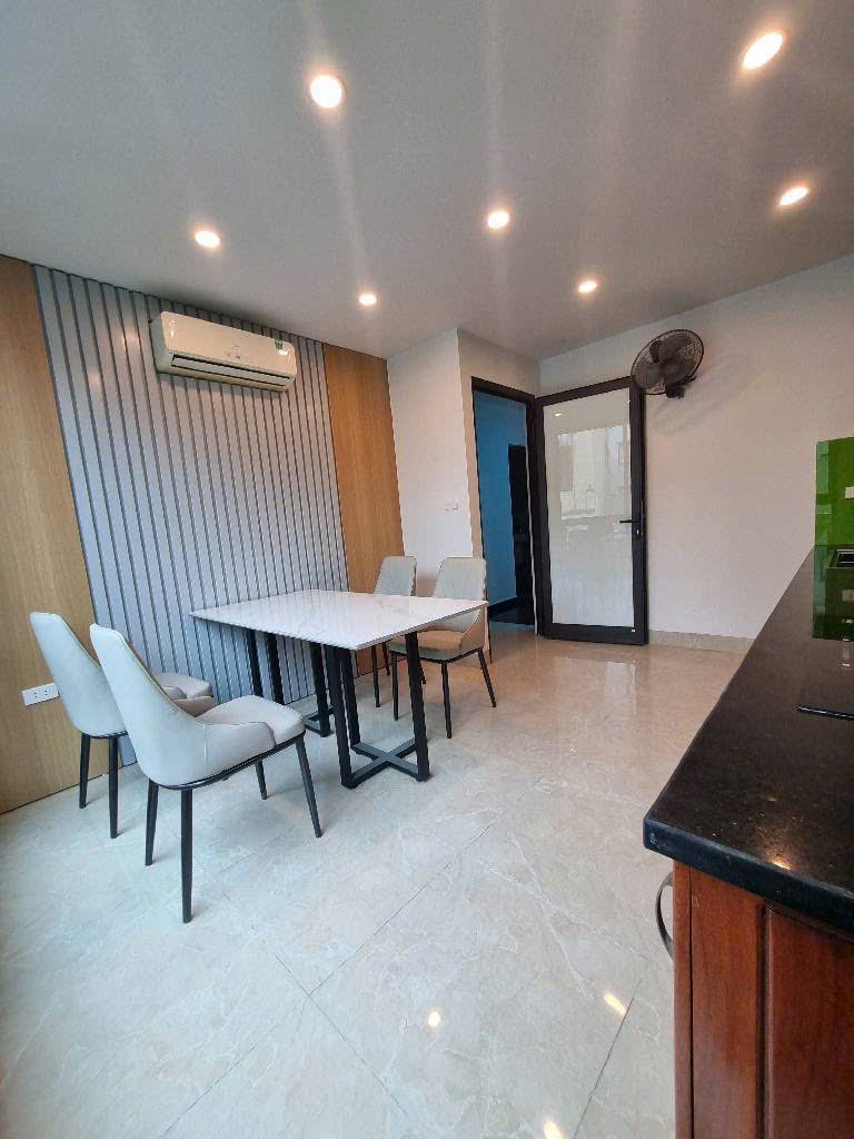 Mảnh đất đẹp Tây Tựu - Nhà đẹp vuông vắn, trước sau như một - Đầu tư xuống tiền là có lãi.