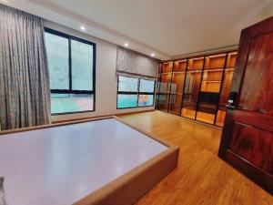 Mảnh đất đẹp Tây Tựu - Nhà đẹp vuông vắn, trước sau như một - Đầu tư xuống tiền là có lãi.