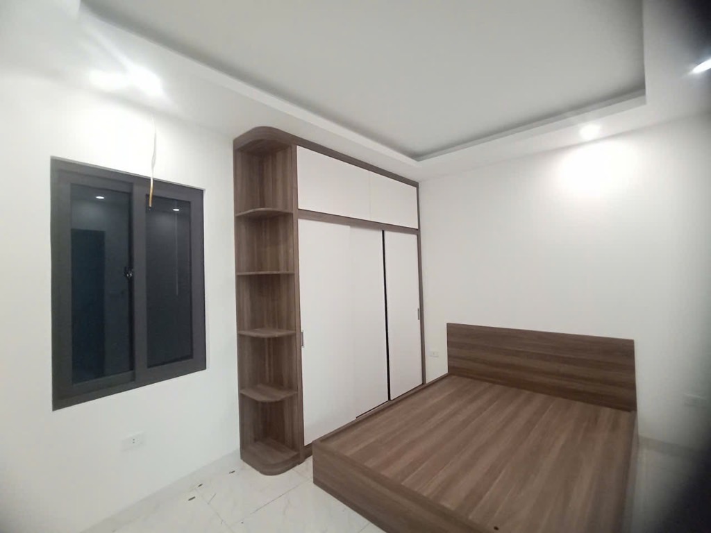 BÁN NHÀ 5 TẦNG MỚI ĐẸP – YÊN BỆ, HOÀI ĐỨC – GẦN KĐT HINODE