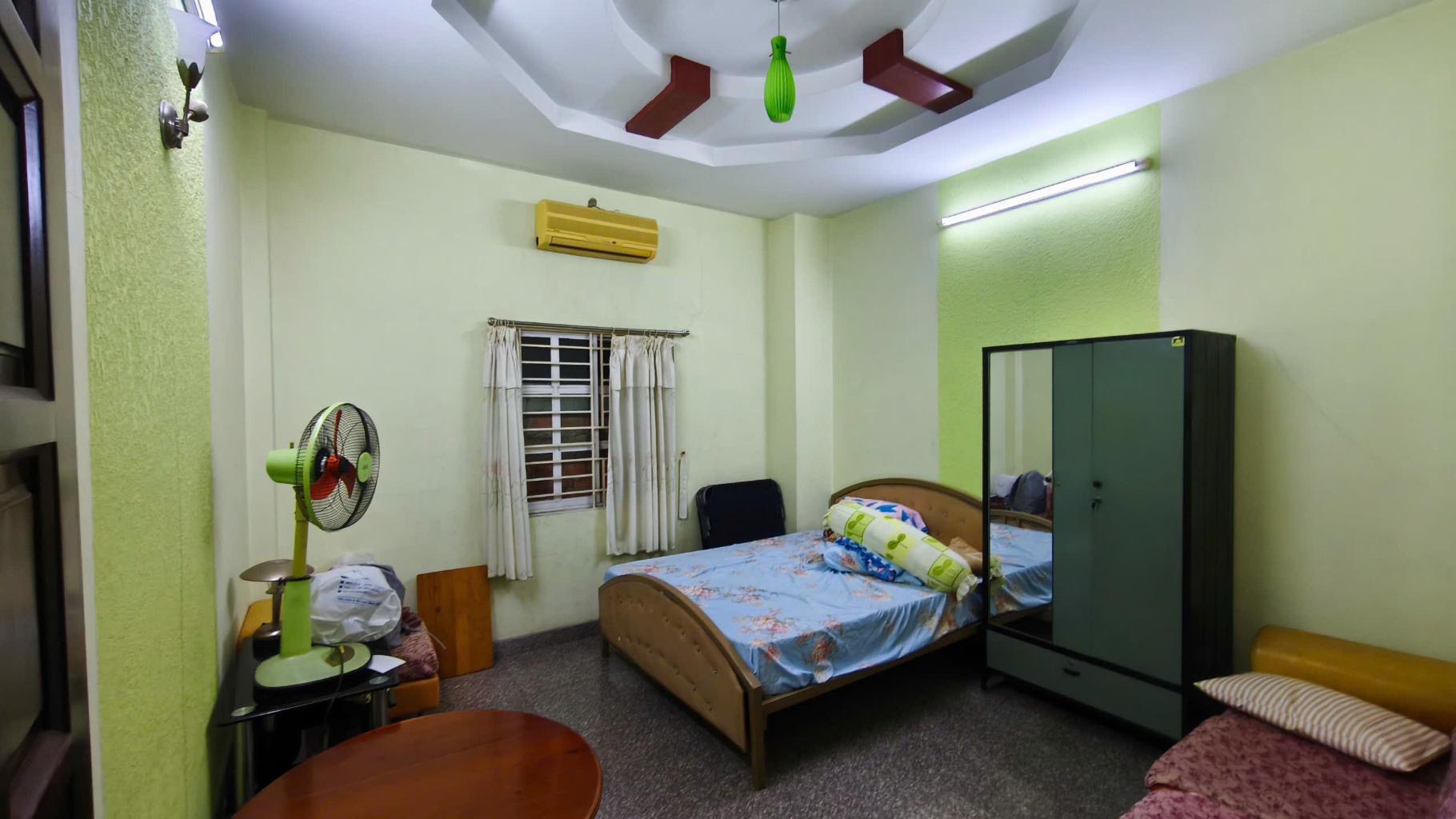 NHÀ ĐẸP 1 SẸC THẠCH LAM--XE HƠI VÀO TẬN NƠI