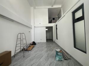 CHDV 5 TẦNG BÙI VĂN BA - OTO ĐẬU CỬA - THU NHẬP 80tr/THÁNG - GIÁ CHỈ 12 TỎI