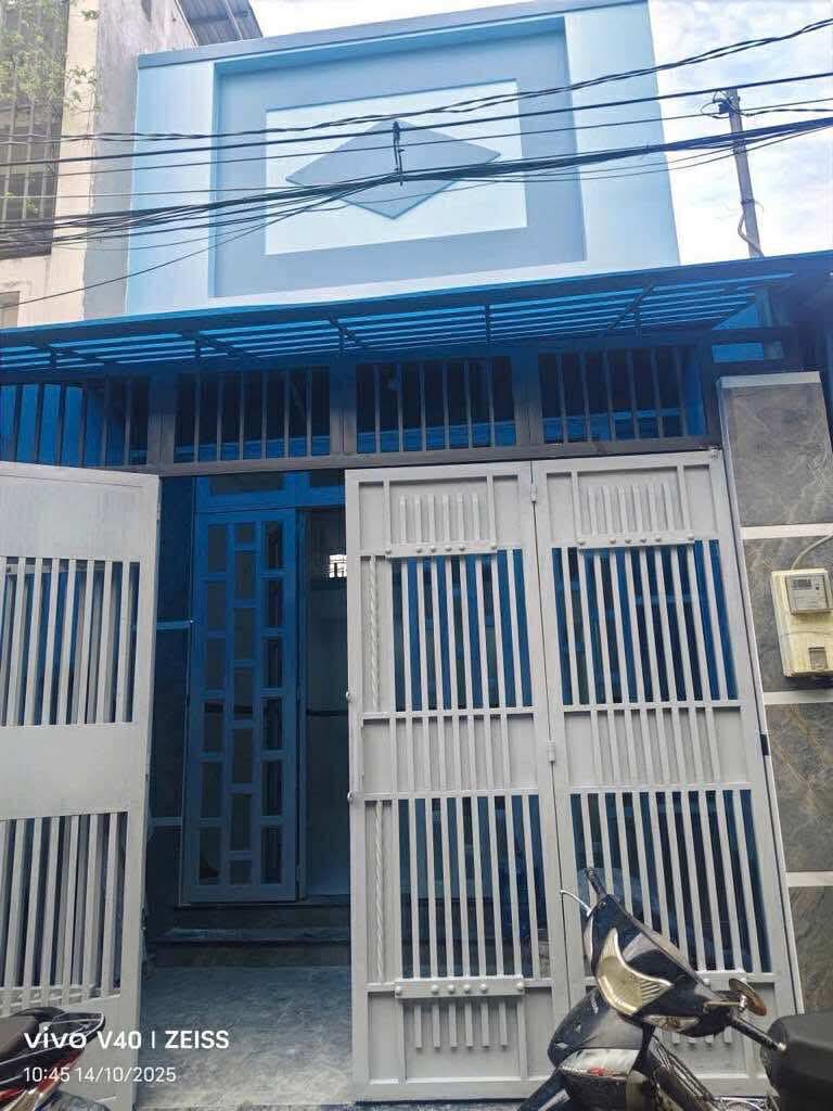 BHH B, Bình Tân, Liên khu 4-5, Kết cấu 2 tầng BTCT, 3PN. 4.5 ty TL