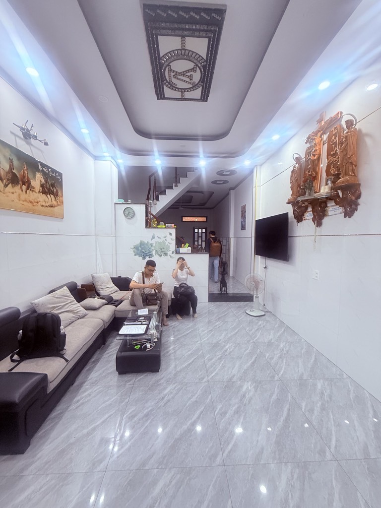 1/Nguyễn Thị Tú - 4x20 = 80m2 - 3 tầng  5.2tỷ TL