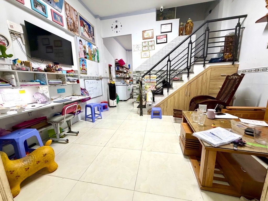 2/ ngắn Ấp Chiến Lược, p. BHH, Bình Tân - 4.85 x 10.2m - 4 Tỷ