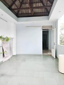 Mặt tiền ngay Ngã Tư Bảy Hiền- 65m2 - 4 Tầng