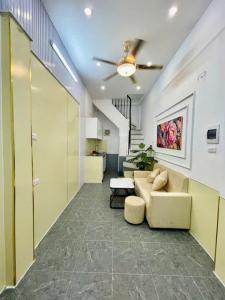 ⚡️3 BƯỚC RA TRƯƠNG ĐỊNH,5 tầng, nhà mới xinh  đón TẾT.