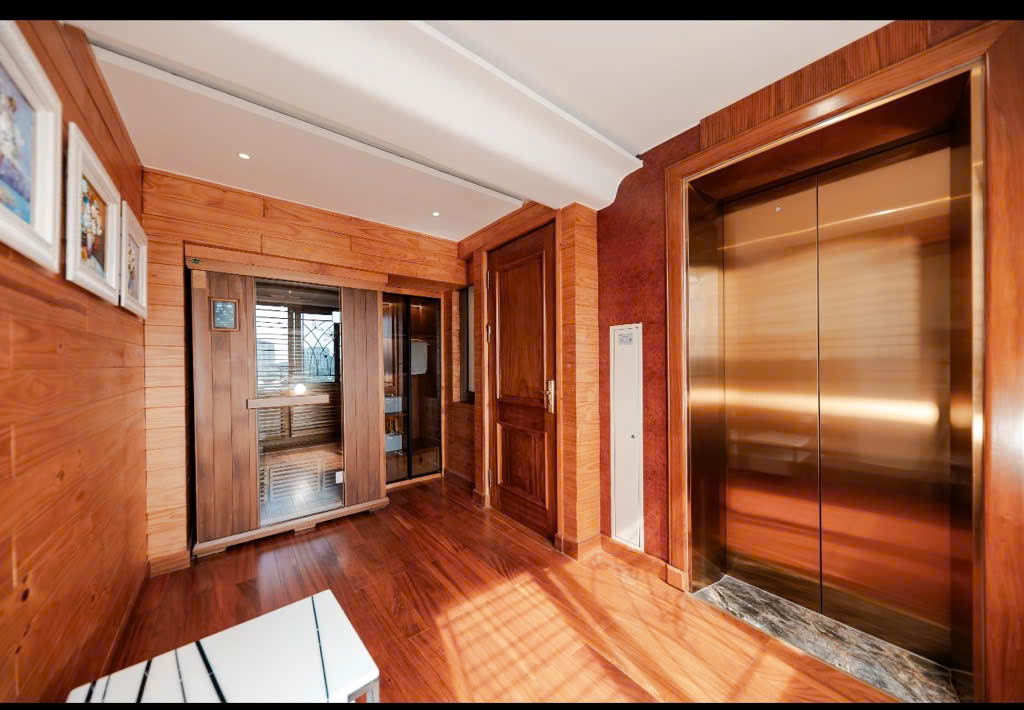 BÁN NHÀ BỒ ĐỀ - LONG BIÊN - VIEW HỒ - Ô TÔ - THANG MÁY - 100M2 35,5 TỶ