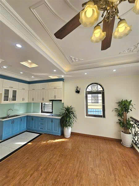 SIÊU PHẨM NHÀ ĐẸP - 6 TẦNG THANG MÁY - LÔ GÓC - NỞ HẬU