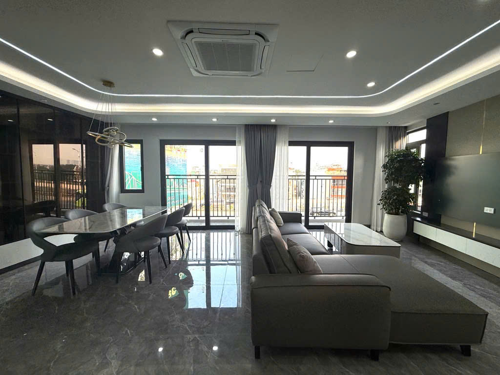 TÒA NHÀ - LÔ GÓC 3 THOÁNG - Ô TÔ VÀO NHÀ - 7 TẦNG THANG MÁY - KINH DOANH - CHO THUÊ- MẶT TIỀN RỘNG - NỘI THẤT ĐẸP - SÁT PHỐ