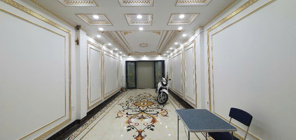 SIÊU PHẨM MẶT PHỐ RÁT VÀNG - 7 TẦNG THANG MÁY ĐẸP LUNG LINH - TIỆN ÍCH ĐẲNG CẤP