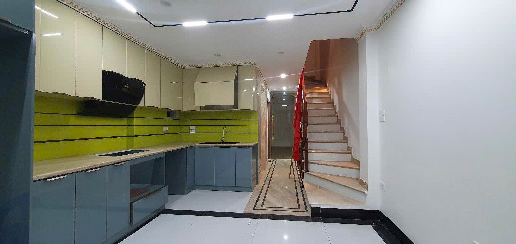 SIÊU PHẨM MẶT PHỐ RÁT VÀNG - 7 TẦNG THANG MÁY ĐẸP LUNG LINH - TIỆN ÍCH ĐẲNG CẤP