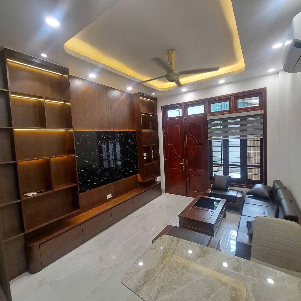 NGON BỔ RẺ - BÁT KHỐI VỊ TRÍ ĐẮC ĐỊA - VIEW THOÁNG - Ô TÔ ĐỖ CỬA NHÀ - FULL NỘI THẤT - THẨM MĨ - ĐẲNG CẤP