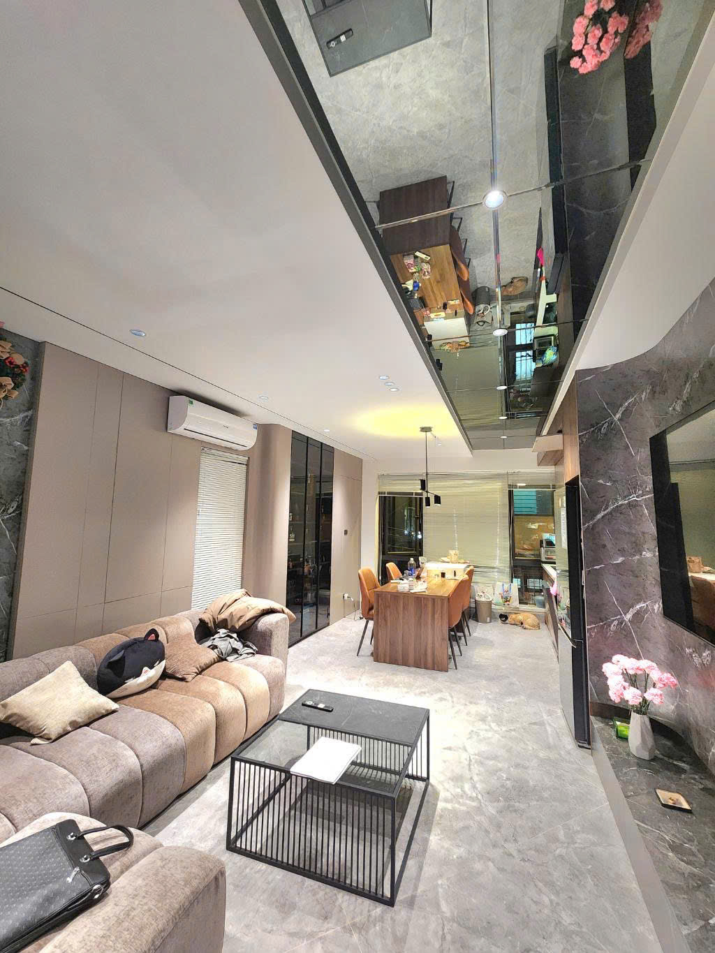 PHỐ TRẠM - Ô TÔ NGỦ TRONG NHÀ - 6 TẦNG THANG MÁY - FULL NỘI THẤT