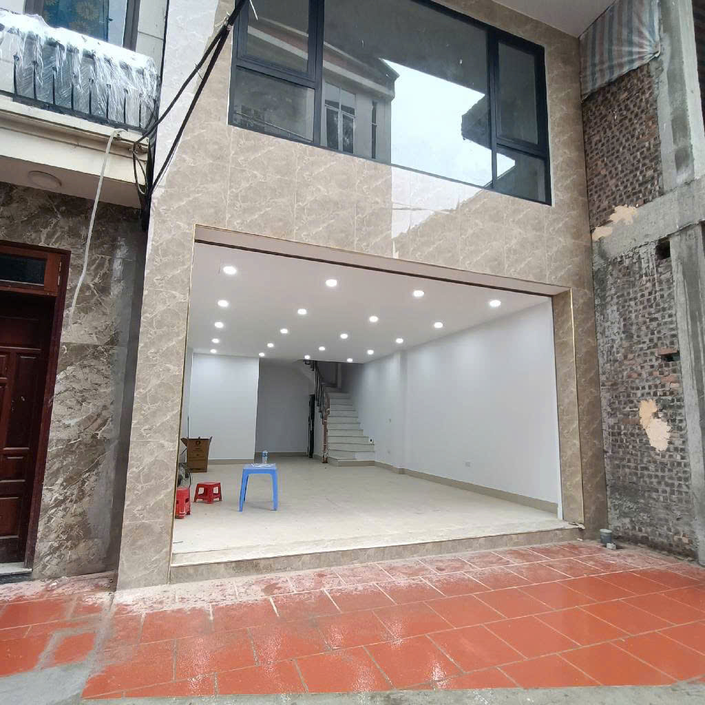 CỰC HIẾM - SIÊU PHẨM 6 TẦNG THANG MÁY - GARA Ô TÔ - NỞ HẬU