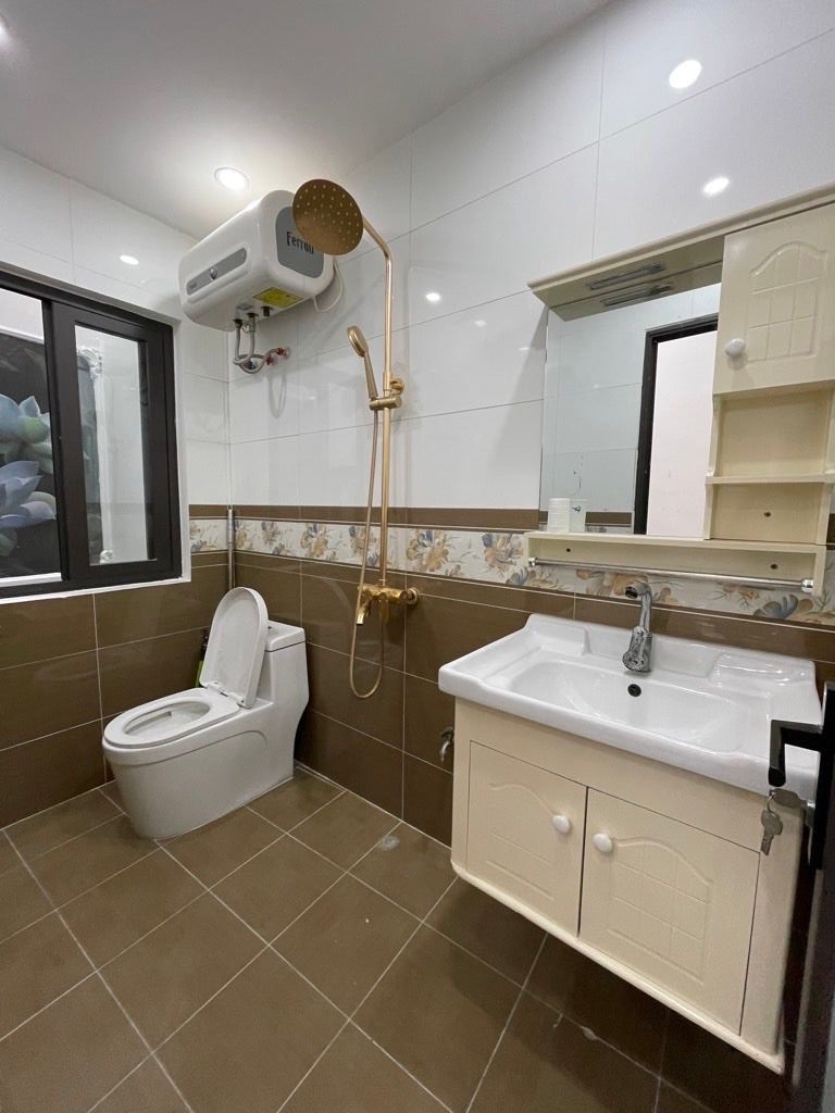 NHÀ MỚI Ở NGAY- AEON MALL- NGÕ NÔNG VÀI MÉT RA Ô TÔ TRÁNH - DÂN SINH ĐỈNH- Ở SƯỚNG