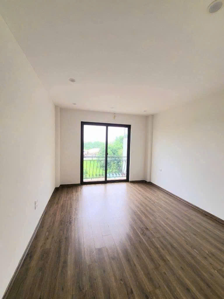 AEON LONG BIÊN-CHÂN CẦU VĨNH TUY- NHÀ MỚI Ở NGAY FULL NỘI THẤT