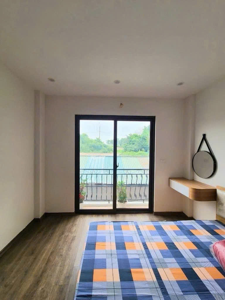 AEON LONG BIÊN-CHÂN CẦU VĨNH TUY- NHÀ MỚI Ở NGAY FULL NỘI THẤT