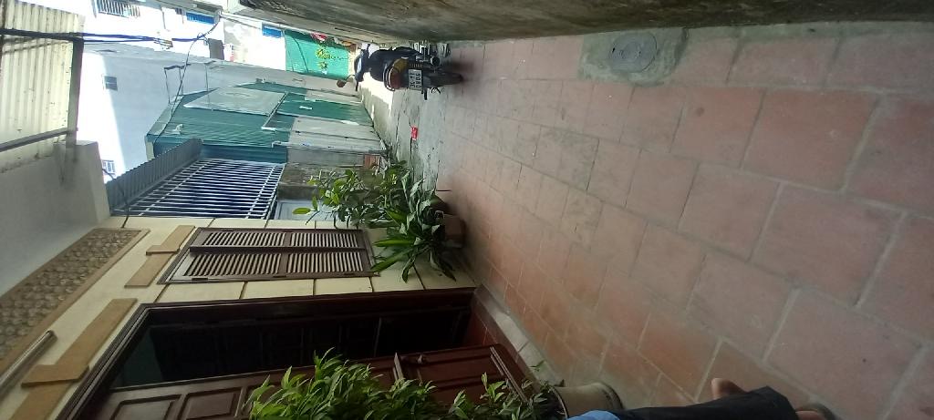 CẦN BÁN KHU HOÀNG MAI - YÊN TĨNH - ĐANG CÓ KHÁCH THUÊ - GIAO THÔNG THUẬN TIỆN.