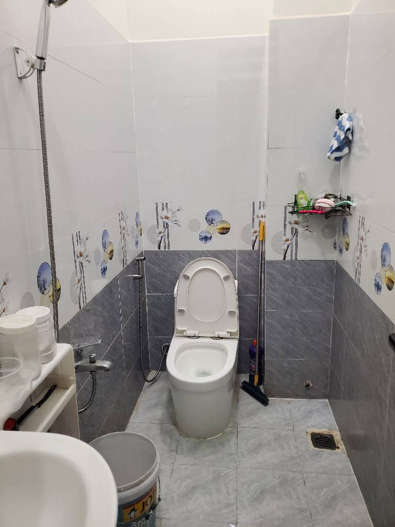 KHUÔNG VIỆT TÂN PHÚ - HẺM XE TẢI THÔNG - GIÁP Q11 - 96M2 - 12 TỶ 3