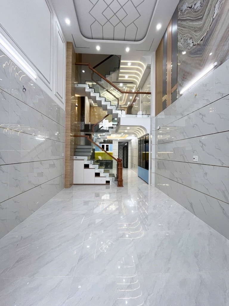 CHIẾN LƯỢC BÌNH TÂN - HẺM XE TẢI THÔNG HƯƠNG LỘ 2 - NHÀ MỚI ĐẸP - 56M2 - 7,9 TỶ