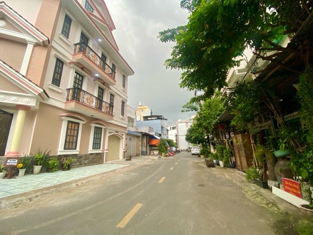 HOÀNG XUÂN NHỊ TÂN PHÚ - BIỆT THỰ GÓC 2 MẶT TIỀN ĐƯỜNG 12M - GIÁP TÂN BÌNH - NGANG 8M - 17 TỶ TL