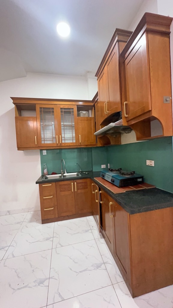 BÁN NHÀ TƯƠNG MAI Hoàng Mai 30m2 5 tầng, MT 5.6m, dài 6m _ giá 7.2 tỷ