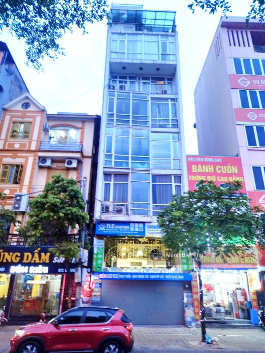 Quá hot, mặt phố Nghĩa Tân, Cầu Giấy, 78m2, hai mặt tiền kinh doanh sầm uất, chỉ 3x tỷ