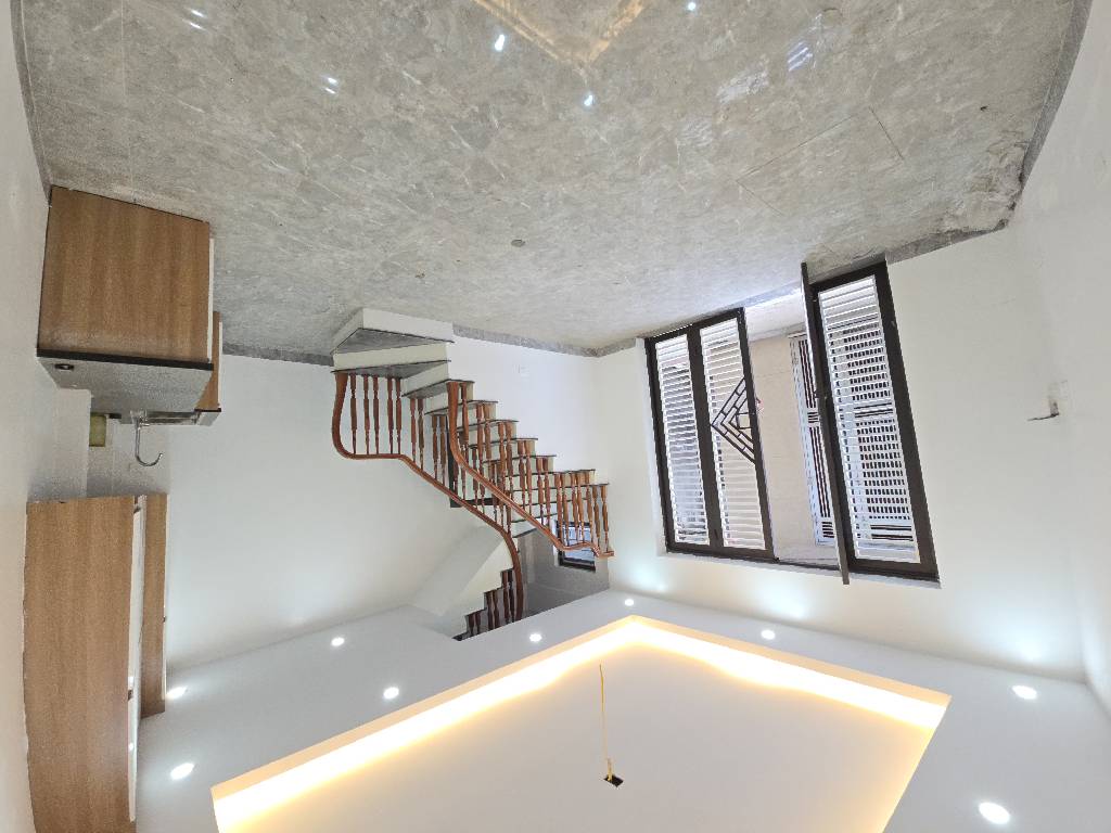 NHÀ MỚI - LÔ GÓC - NGÕ THÔNG - ĐA SỸ HÀ ĐÔNG - 33M2 - 6,2TỶ