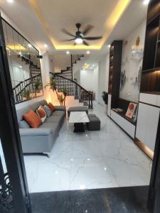 NHÀ MỚI - LÔ GÓC - NGÕ THÔNG - ĐA SỸ HÀ ĐÔNG - 33M2 - 6,2TỶ