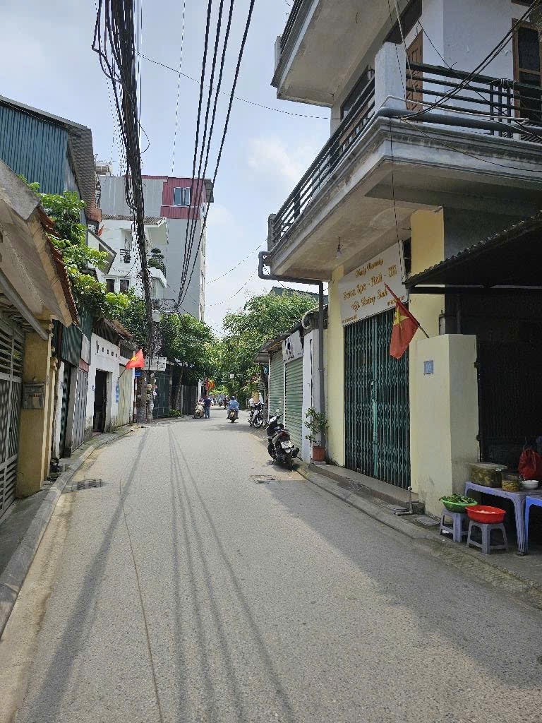 Bán nhà