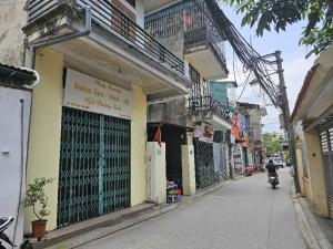 Bán nhà