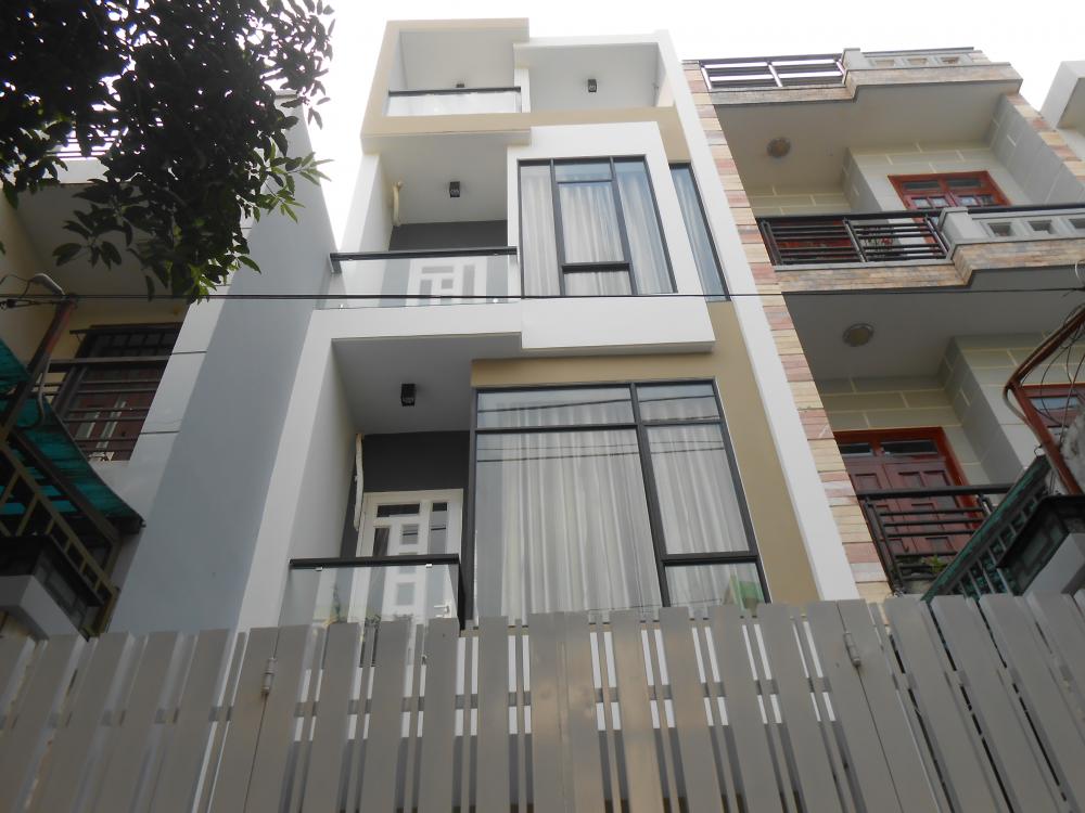 Nhà 7 tầng chủ xây kiên cố bán gấp