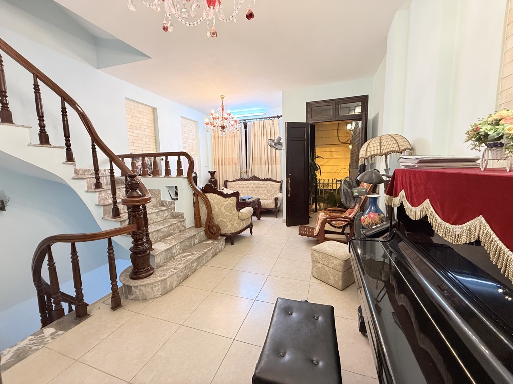 LƯƠNG KHÁNH THIỆN - NGÕ RỘNG THÊNH THANG- THOÁNG MÁT - DÂN TRÍ VIP 15 TỶ