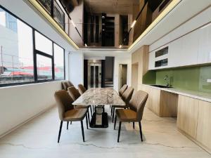 ĐỊNH CÔNG HẠ HOÀNG MAI _ LÔ GÓC _ THANG MÁY 6 TẦNG _  MỚI KOONG 9.5 TỶ