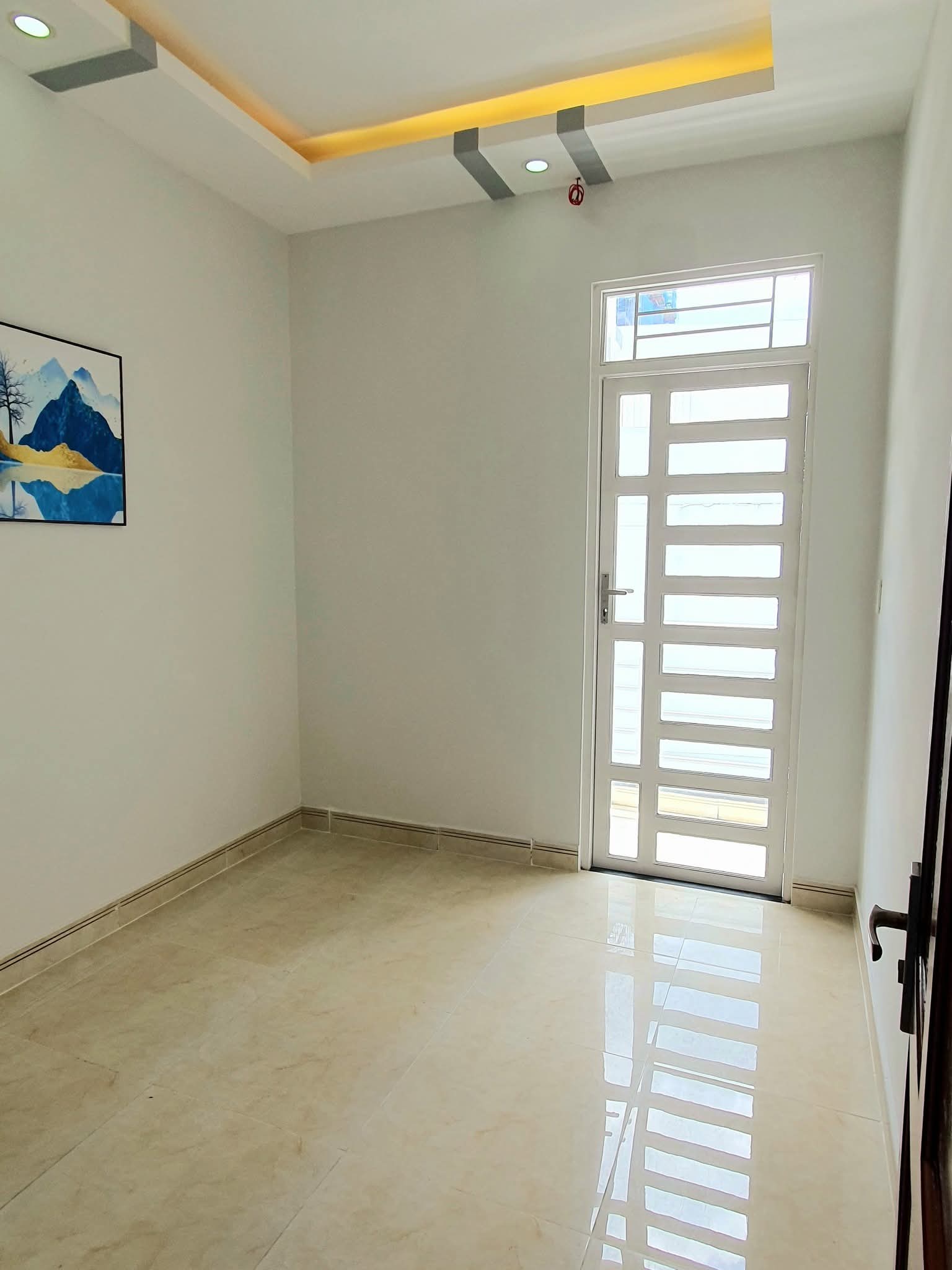 NHỈNH 6TỶ.TL - 4 TẦNG ~40M2 NỞ HẬU - 4PN - NGAY LÊ QUANG ĐỊNH - P1 GÒ VẤP.