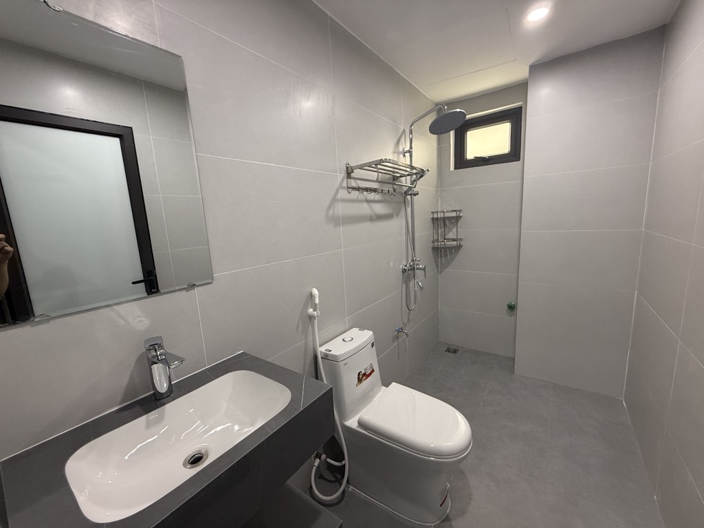 Nhỉnh 6 Tỷ Có Nhà Hoài ĐỨC 4 Tầng