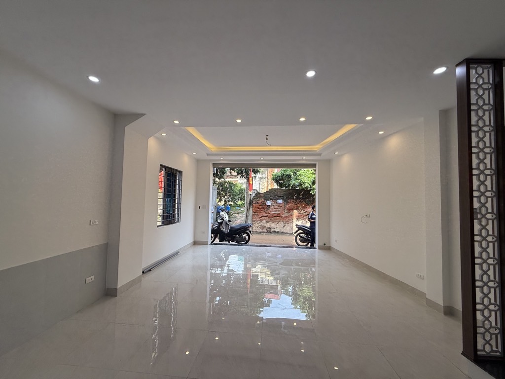 Nhỉnh 6 Tỷ Có Nhà Hoài ĐỨC 4 Tầng