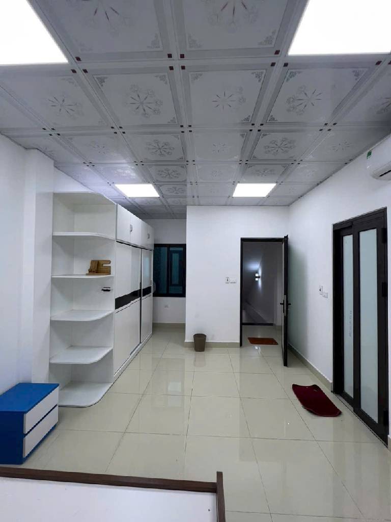 Hoài Đức 7 Tỷ Hơn 91m² 3 tầng 6 Ngủ Rộng Rãi