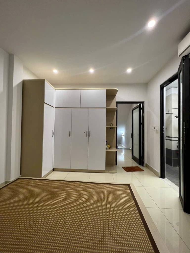 Hoài Đức  - 91m² - 3 Tầng, 6 Ngủ - 82tr/m²